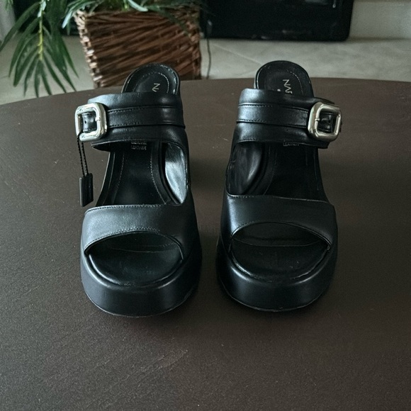 Napoleoni Made in Italy Black Circular Heel - Picture 3 of 9